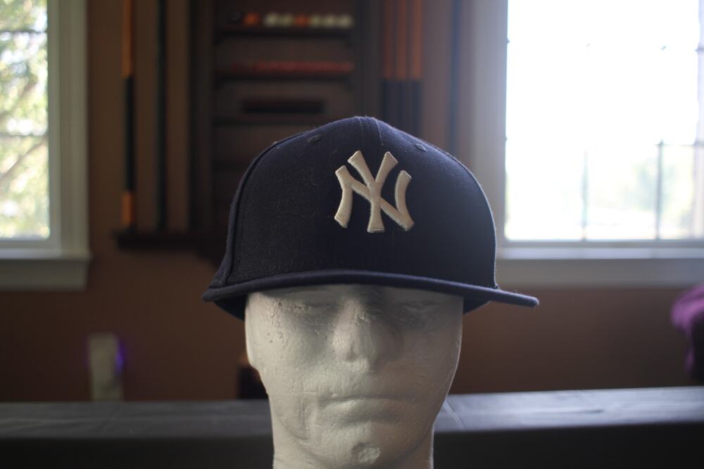New Era 59FIFTY New York Yankees Navy Fitted Hat 7 3/8 MLB On Field Cap